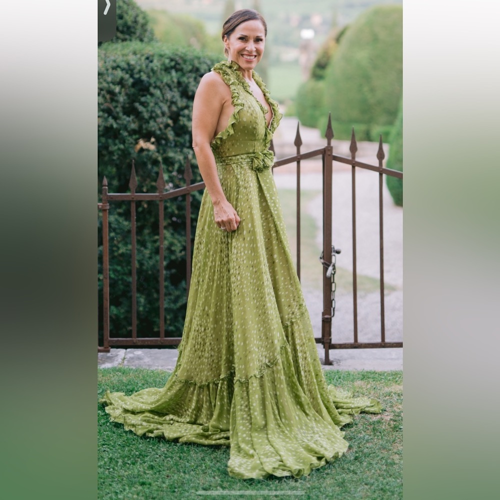 Green dress - Picture 3 of 3